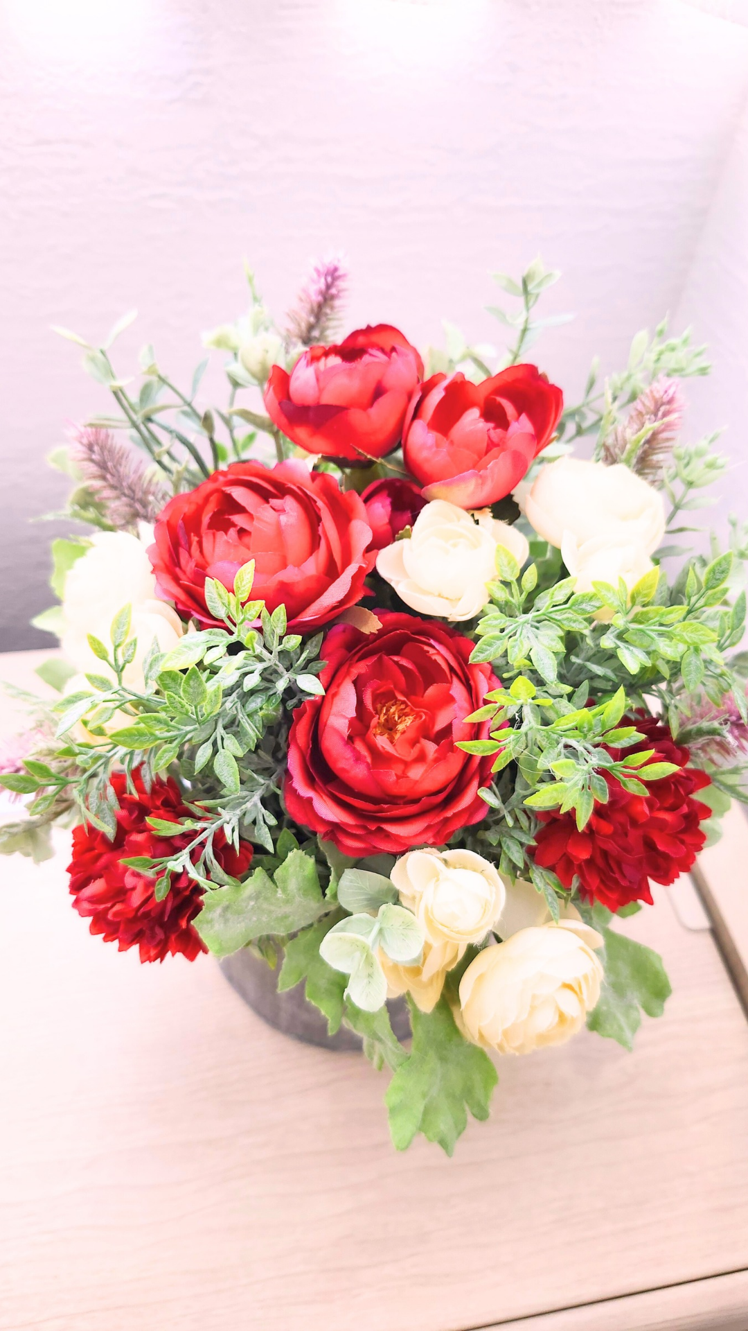 赤いアートフラワーアレンジメント アートフラワーアレンジメント TFW-03 テーブルフラワー | iichi 日々