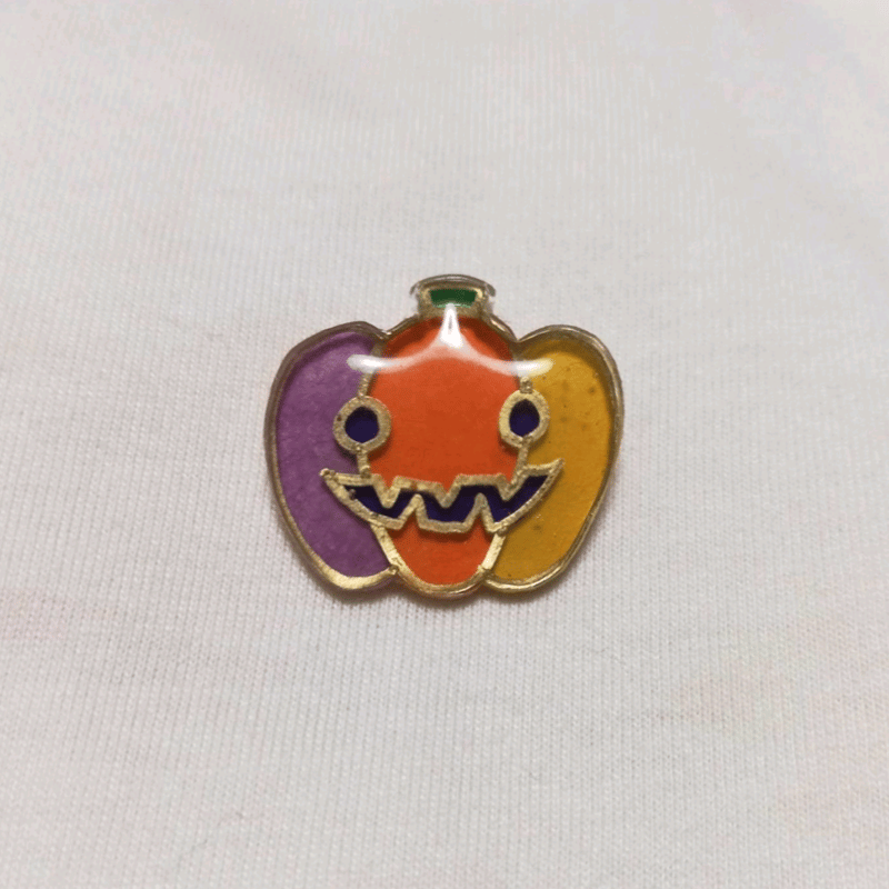 ステンドグラス風ハロウィンかぼちゃのブローチ | riricat's STORE