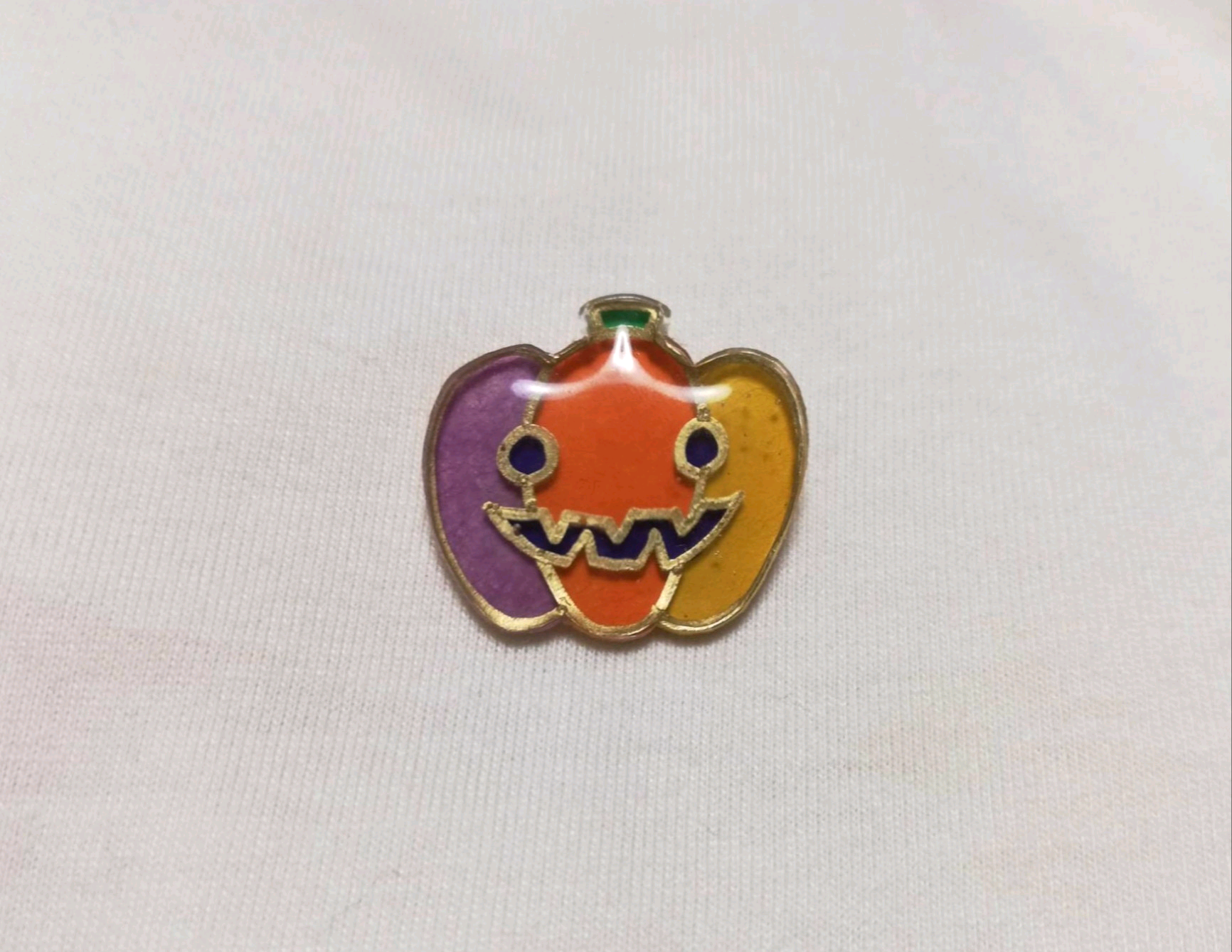 ステンドグラス風ハロウィンかぼちゃのブローチ | riricat's STORE