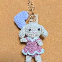 【うさ0395】あみぐるみバッグチャーム「セーラー衿うさこ」紫ハート