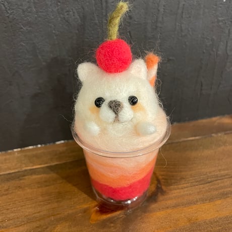 【すぅ0131】ストロベリークリームソーダ