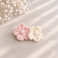 【R  G22】パール付きお花のピン ホワイト×ピンク