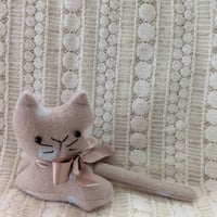 【ミモF77】ふりむきにゃんこ