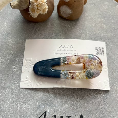 【AXAC365】かすみ草アシメヘアクリップ・ネイビー