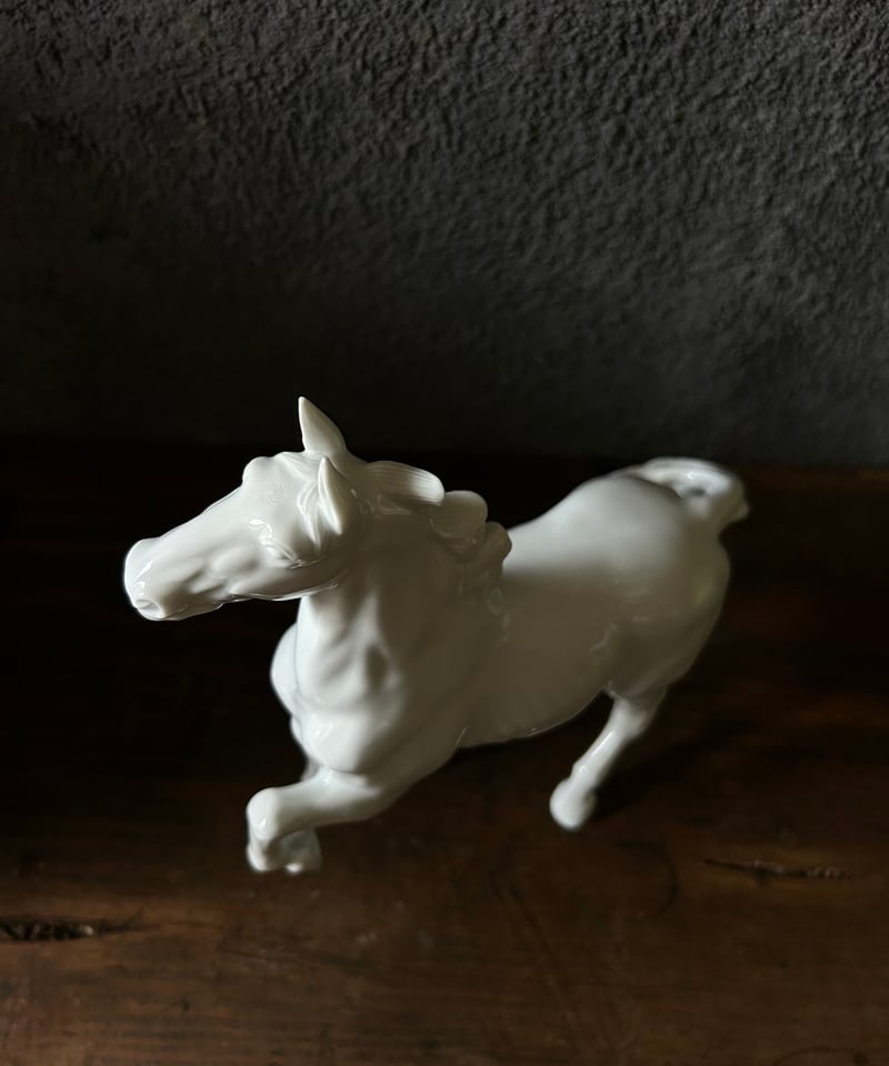 白磁馬/鍋島焼/大五窯/置物/インテリア/伝統工芸 | 骨董・アンティーク