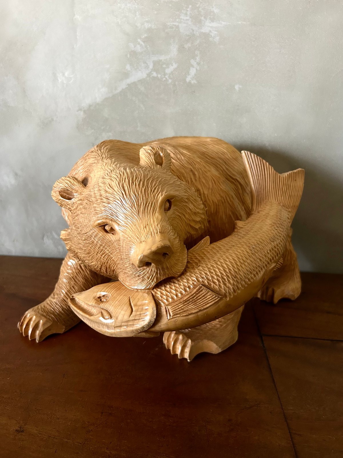 木彫り熊 /アイヌ/ヴィンテージ/鮭/置物/民藝/大きい | 骨董
