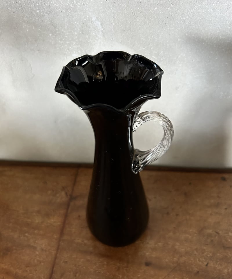 黒いフラワーベースF/耳付き/花形/ガラス/アンティーク | 骨董 黒いフラワーベースF/耳付き/花形/ガラス/アンティーク | 骨董