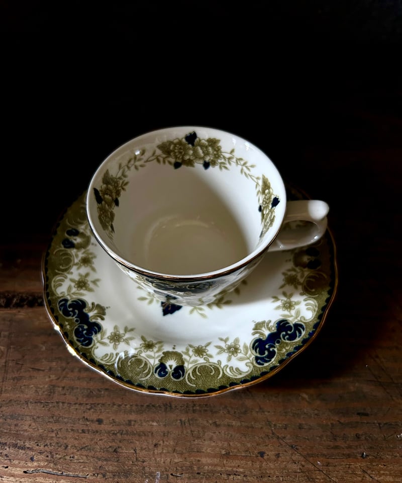 コーヒーカップ/アンティーク/NIKKO/金彩/花柄/ヴィンテージ食器