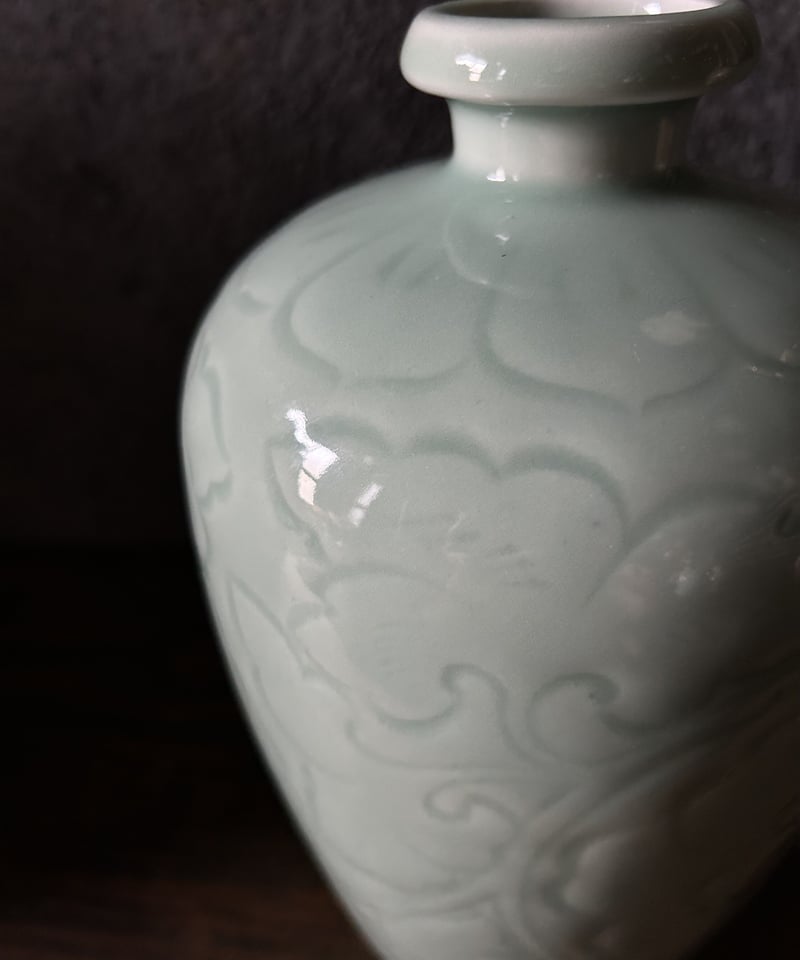 花器K11/徳利/青磁/花柄/陶器/花瓶 | 骨董・アンティークの