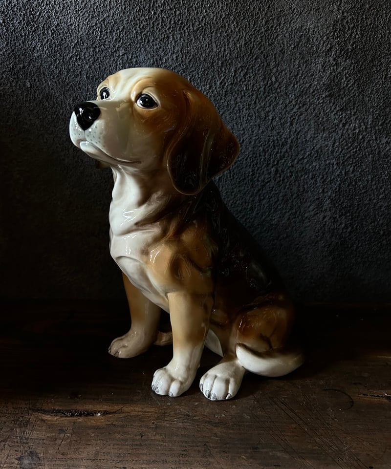 【美品】いぬ　犬　ビーグル　陶器　置物　インテリア　工芸品　美術品　A3024 美品】いぬ犬ビーグル陶器置物インテリア工芸品美術品A3024