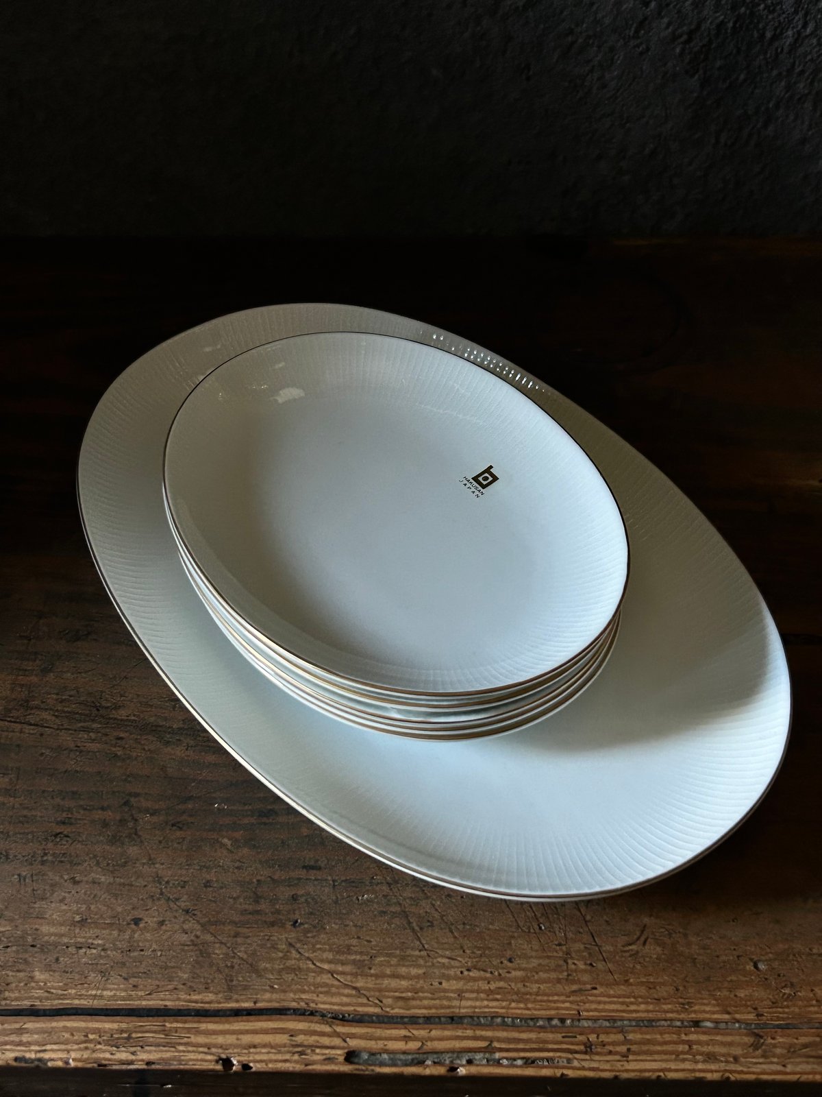新品未使用 オノエコウタさん白い陶器オーバル皿 大2枚セット オノエコウタのオーバル皿（2種） - poooL (online shop)