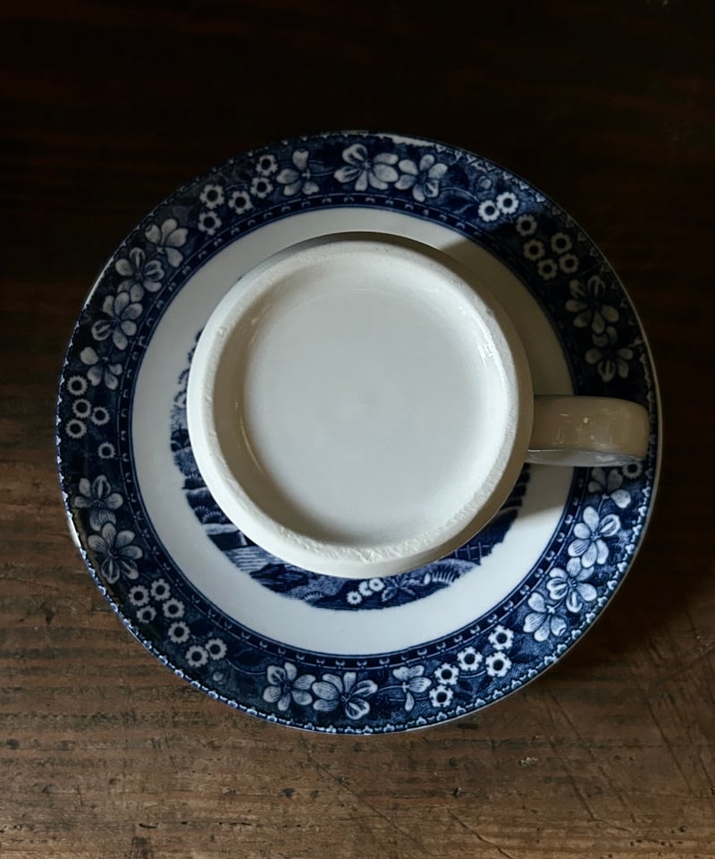 青い絵柄の陶器カップセット 青い絵柄の陶器カップセット 青い絵柄の陶器カップセット