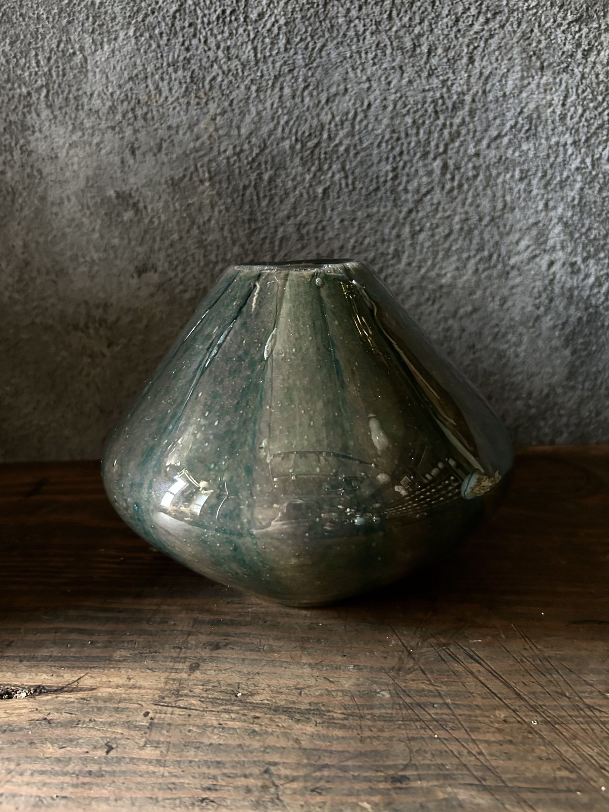 岩田藤七 ガラス 花器 「藻」 硝子 IWATA GLASS 花瓶 岩田藤七 ガラス花器 「藻」 硝子 IWATA GLASS 花瓶 フラワーベース