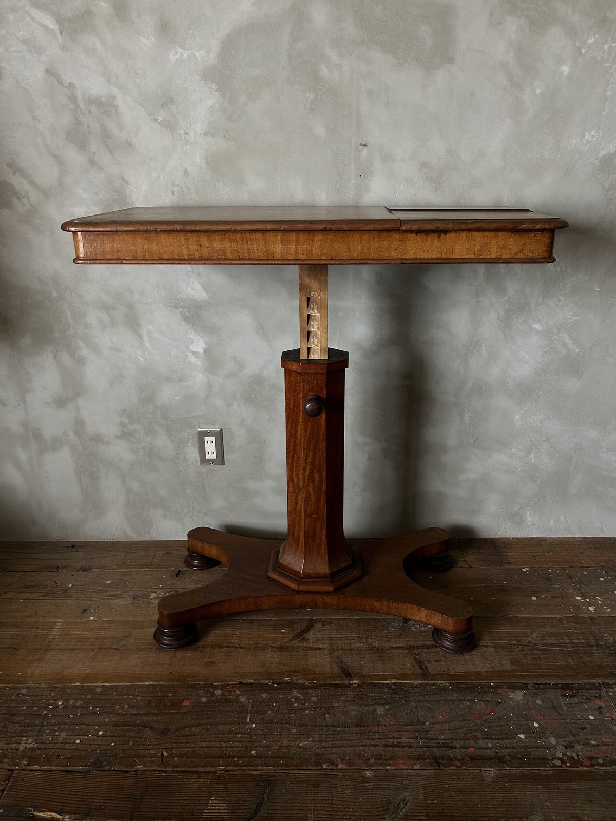 ディスプレイ台/家具/イギリス/アンティーク | 骨董・アンティークの