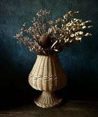 昭和レトロ 花瓶 フラワーベース 花器 フラワーベースB/昭和レトロ/白/花形/アートグラス | 骨董