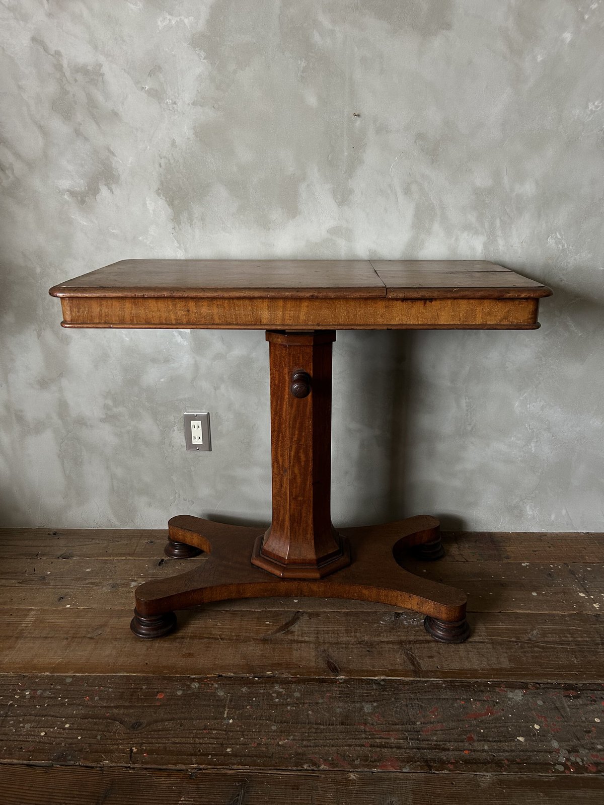 ディスプレイ台/家具/イギリス/アンティーク | 骨董・アンティークの