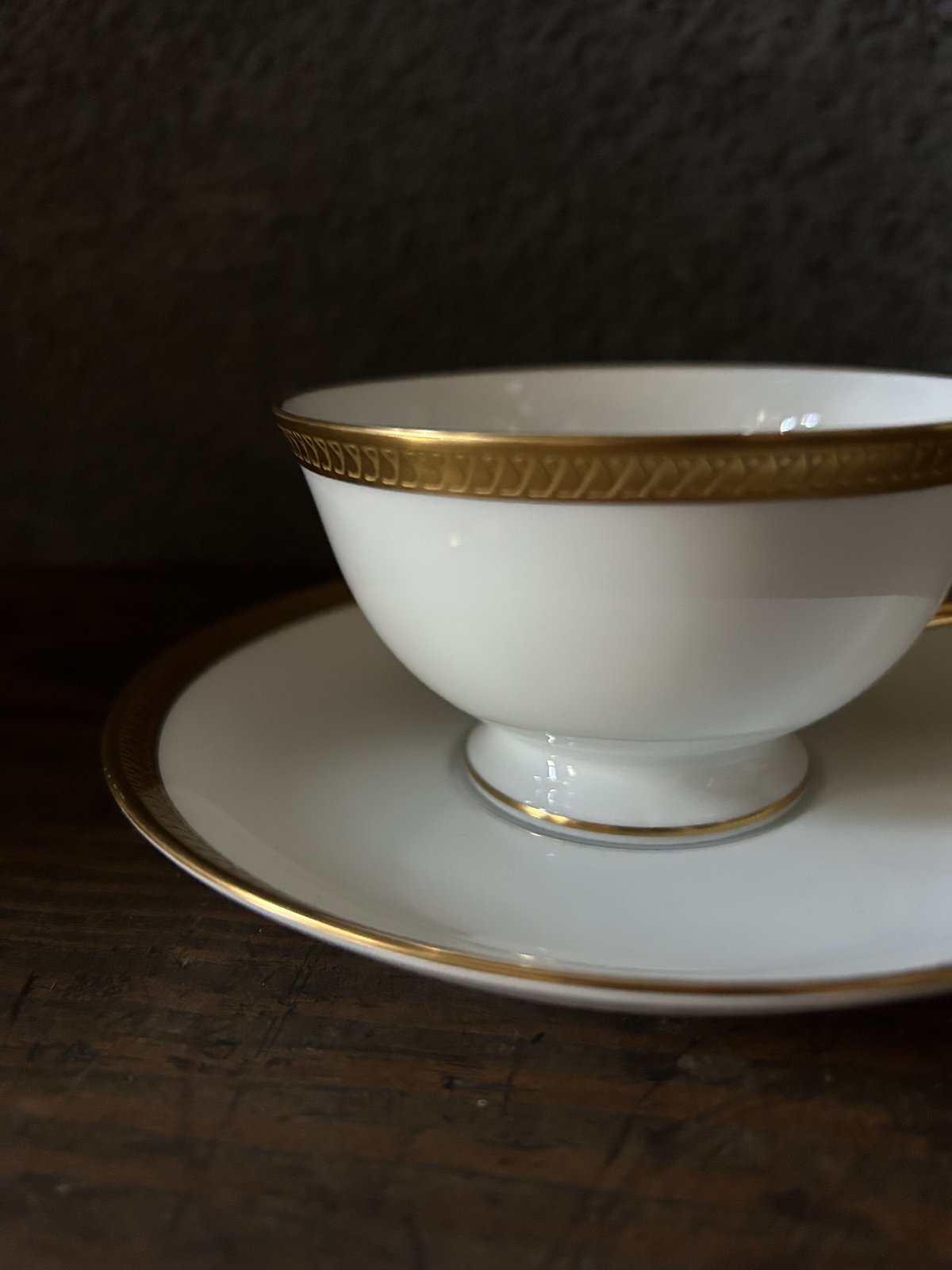 カップ＆ソーサーAA/大倉陶園/片葉金蝕 | 骨董・アンティークの