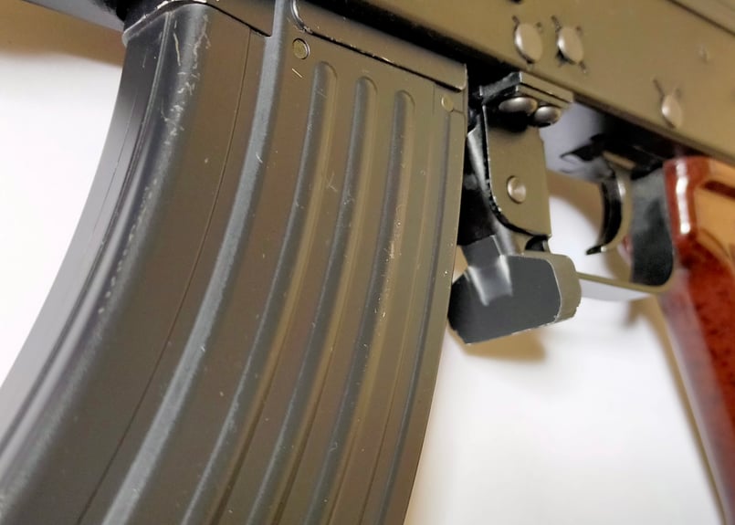 AKシリーズ用エクステンドマガジンキャッチ | GunSmith Tigger