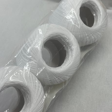 250　〈B〉エルベレース糸＃40　3玉セット
