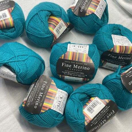 213　〈A〉Fine Merino　COL:225　9玉セット