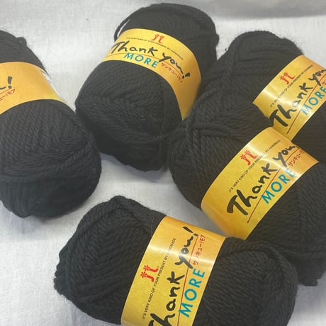 253　〈A〉Thank you! MORE　COL:25　5玉セット