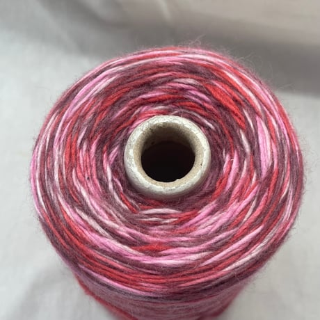14　〈A〉HASEGAWA毛糸　ウタゲ　HKA2029　COL:RUBY　WINE　504ｇ