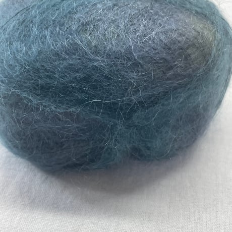 253　〈A〉EXCELLENT MOHAIR 〈COUNT10〉GRADATION　COL:123　2玉セット