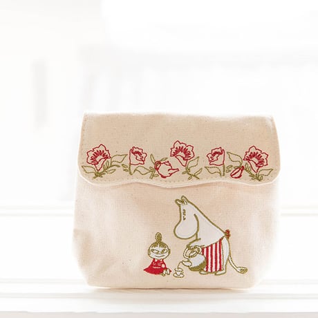 MOOMIN(ムーミン) ムーミン ママズティーパーティー ポーチ 小物の仕分けに便利なポーチ