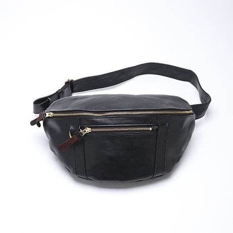 UNIVERSAL SMALL SHOULDER BAG