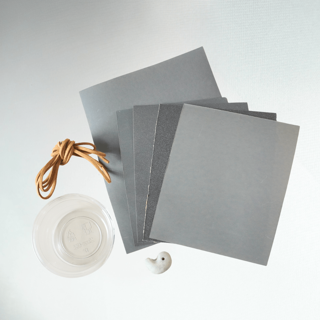 ヒスイの勾玉みがきセット「玉美ちゃん」 | 糸魚川市観光協会