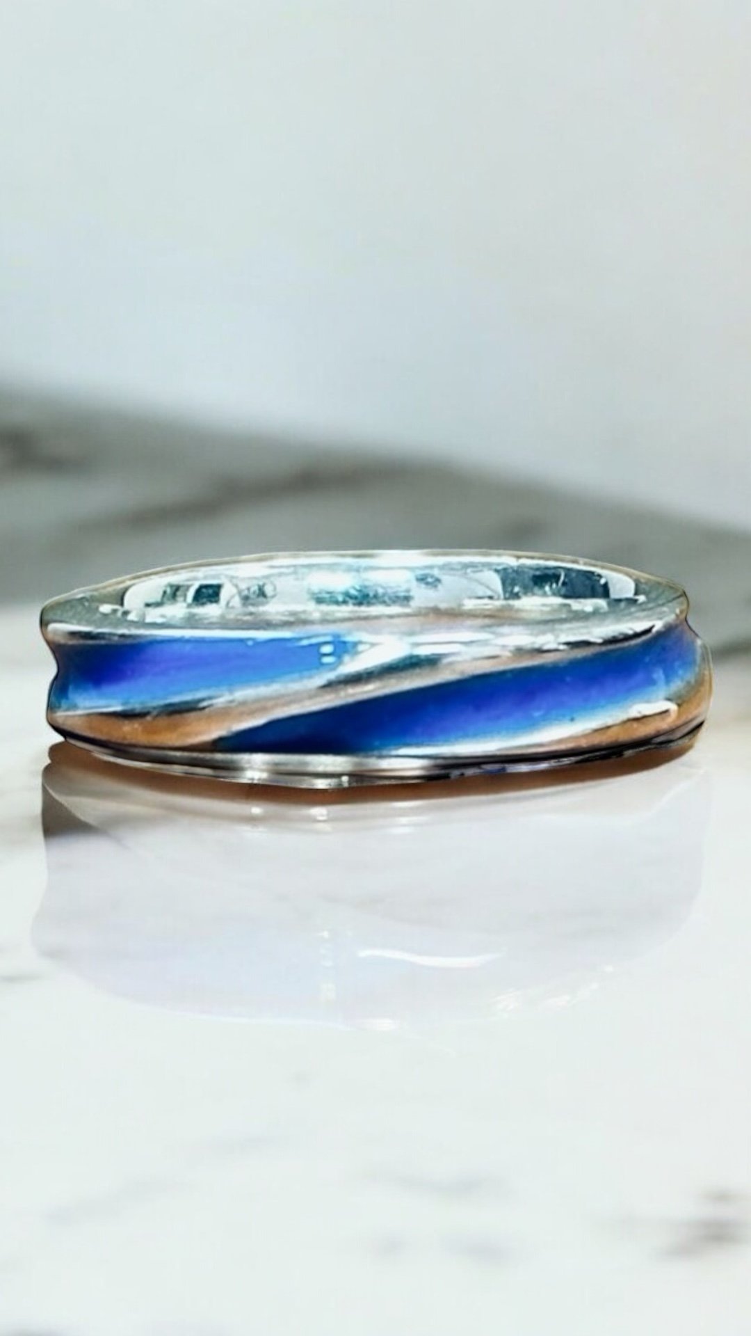 オーラリング Amazon.co.jp: Oura Ring 第4世代 – ブラッシュドシルバー