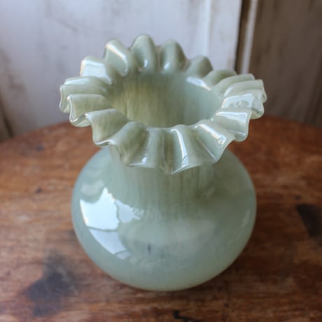【Madam Stoltz】  Green チューリップベース
