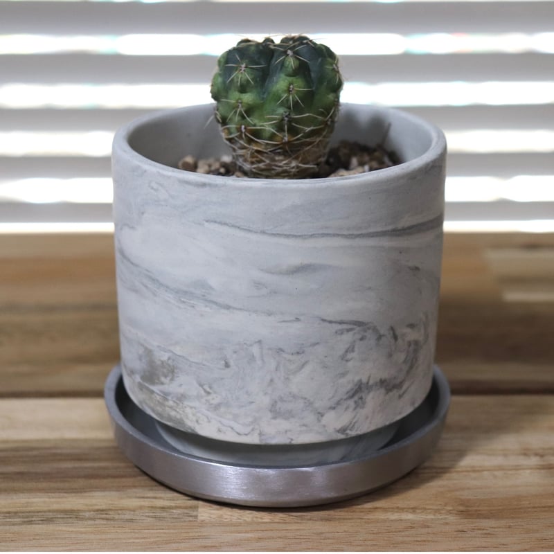 SOIL POT WH/BK | Public&only SOIL POT WH/BK | Public&only