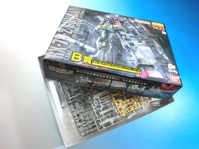 一番くじB賞MG RX-78-2 ガンダム ソリッドクリア／リバースVer3.0 Amazon | バンプレスト 一番くじコラボ 機動戦士ガンダム