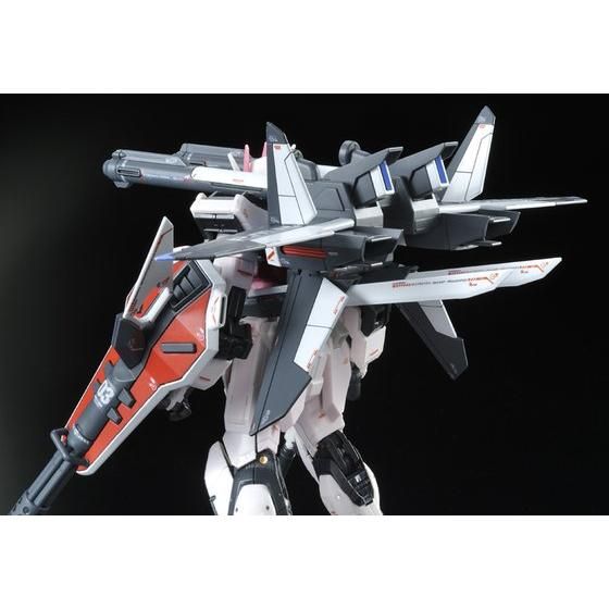 ガンプラ　完成品　PG ストライクルージュ　ガンダムSEED ガンプラ 完成品 PG ストライクルージュ ガンダムSEED PG 1/60