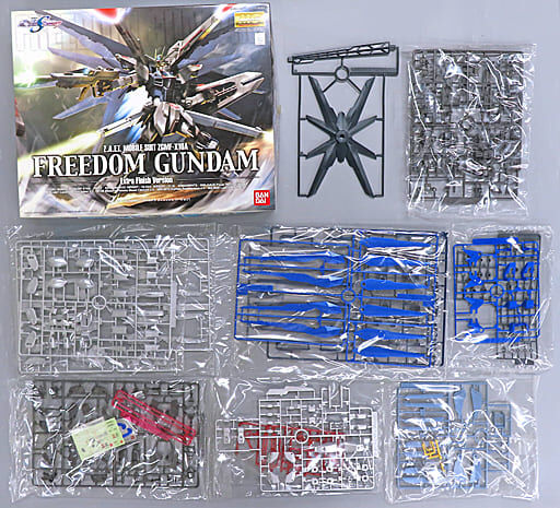 ガンダムSEED BANDAI MG 1/100 フリーダムガンダム エクストラ
