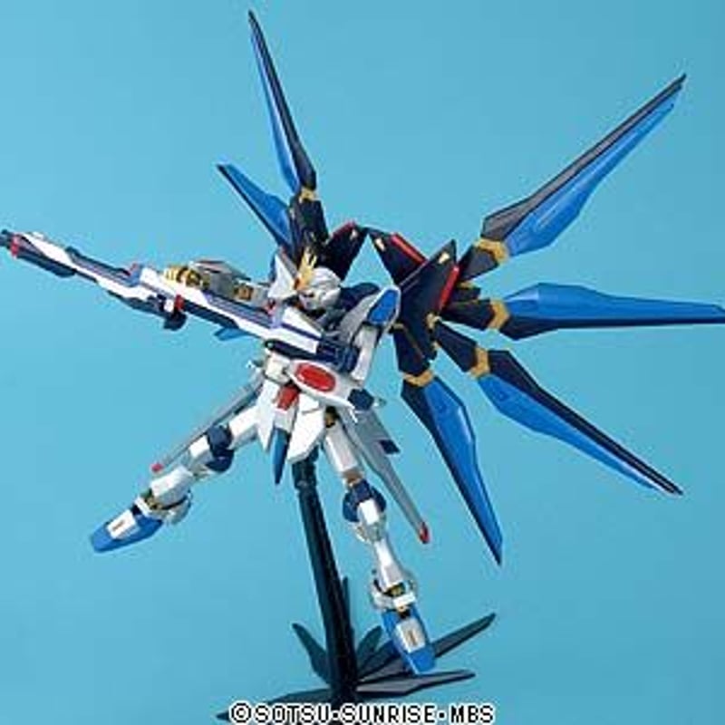 希少!ガンダムSEED DESTINY BANDAI MG 1/100 ストライク 希少!ガンダムSEED DESTINY BANDAI MG 1/100 ストライク