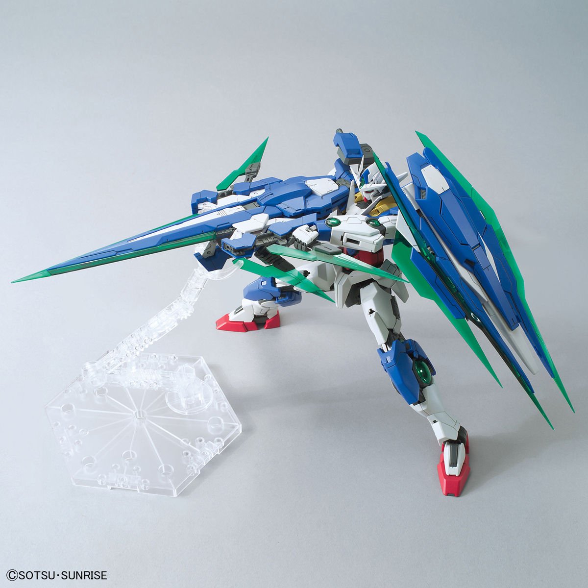 ガンダムOOV戦記 BANDAI SPIRITS MG 1/100 ダブルオークアンタ ガンダムOOV戦記 BANDAI SPIRITS MG 1/100 ダブルオークアンタ
