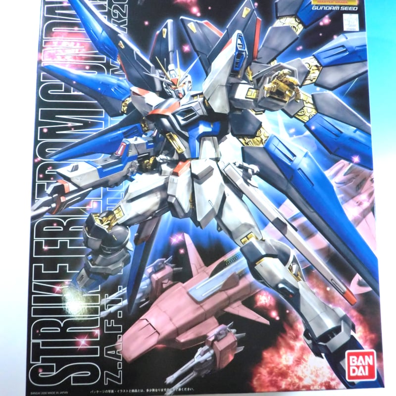 ガンダムSEED DESTINY BANDAI MG 1/100 ストライクフリーダム ガンダムSEED DESTINY BANDAI MG 1/100 ストライクフリーダム