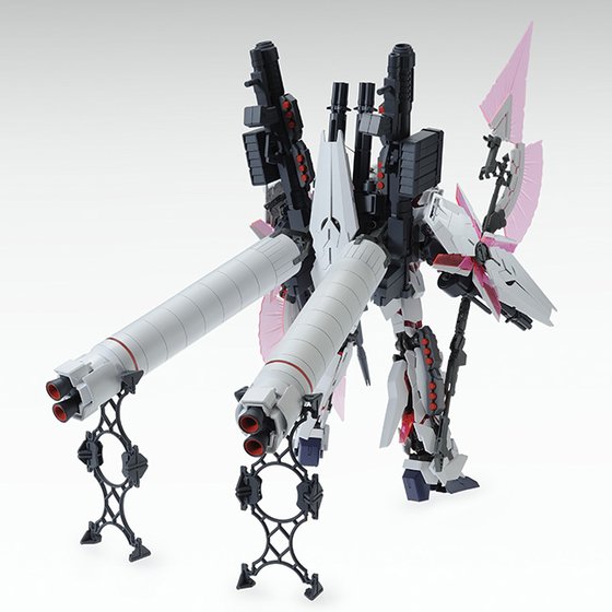 MGフルアーマー・ユニコーンガンダム(レッドカラーVer) 無塗装 ガンダムUC プレミアムバンダイ限定 MG 1/100 フルアーマー