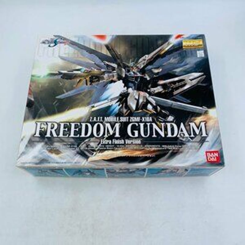 ガンダムSEED BANDAI MG 1/100 フリーダムガンダム エクストラ ガンダムSEED BANDAI MG 1/100 フリーダムガンダム エクストラ