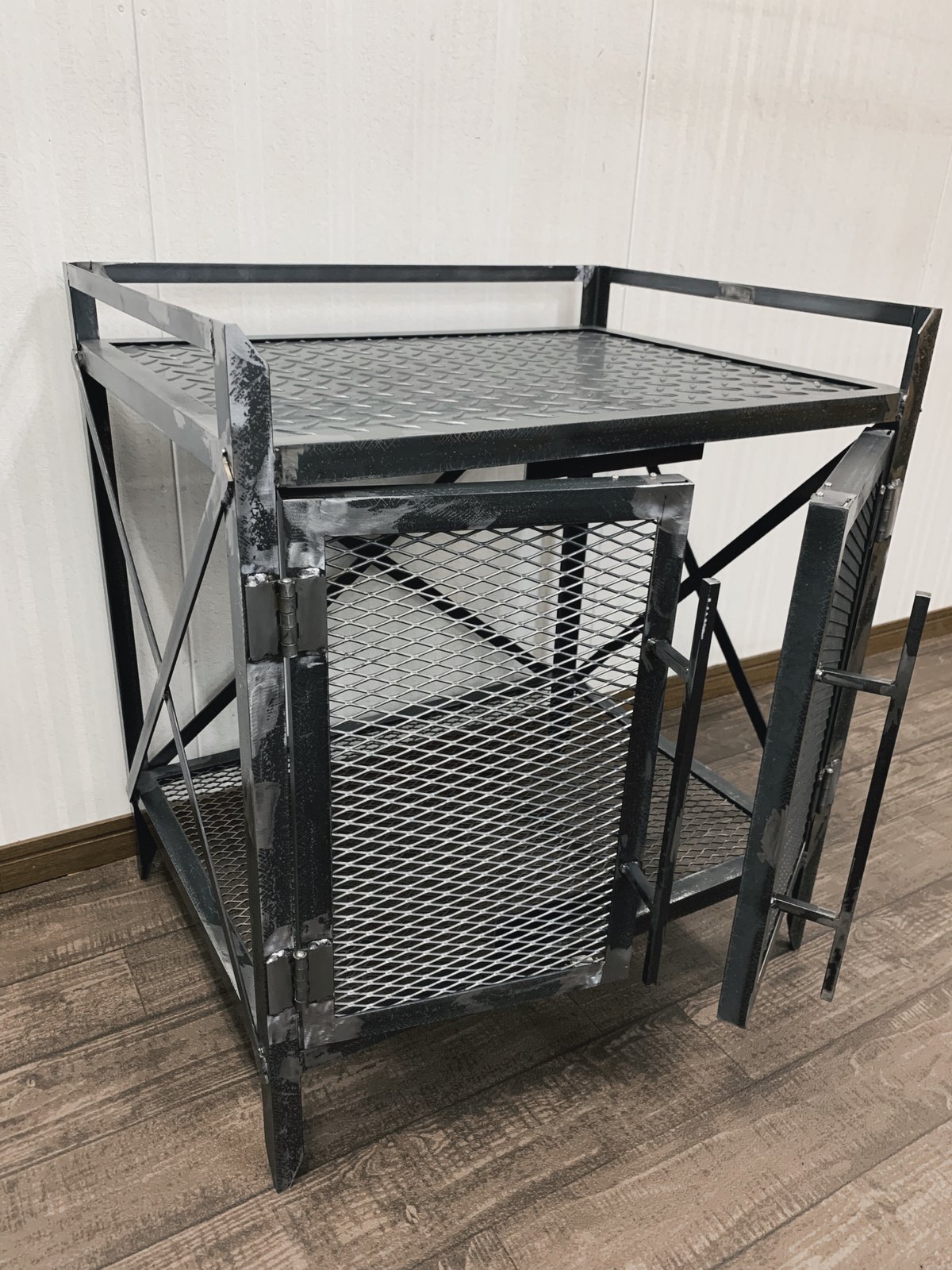 CB-02 アイアンキャビネット | アイアンガレージhimenosuke