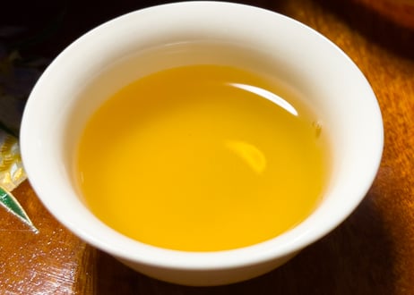 2024年_忙肺古樹晒紅：樹齢400年古樹純料