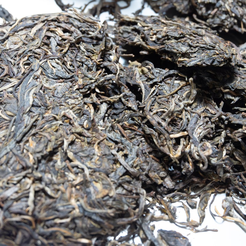 滇聘号勐海産のプーアル熟茶金芽古树茶柑 滇聘号勐海産のプーアル熟茶金芽古树茶柑 杨