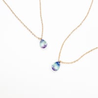 gradation stone necklace
