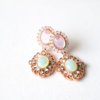 pale color circle