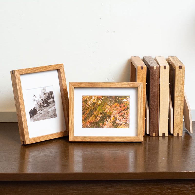 木製 フォトフレーム ましかく、L判の写真台紙の中から1枚選べます oki