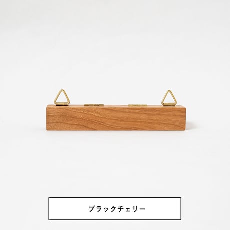 Sサイズ 壁掛けウッドバインダー 天然無垢材の壁掛けバインドホルダー oki-0001