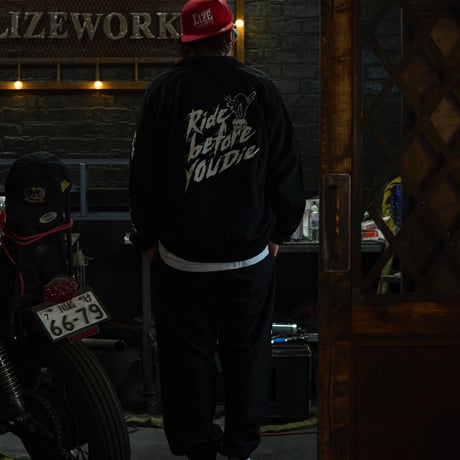 LIZEWORKS Nylon Jacket (black)