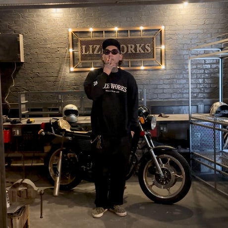 LxC CIRCLE LOGO SWEAT(BLACK)